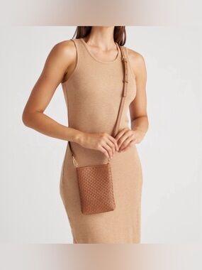 Quince 100% Genuine Leather Classic Woven Crossbody Phone Bag Purse in Camel